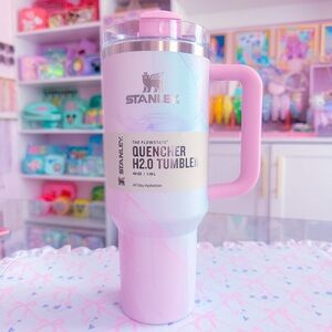 ❌ SOLD ❌ Stanley x Target Watercolor Dusk 40oz Pink Handle